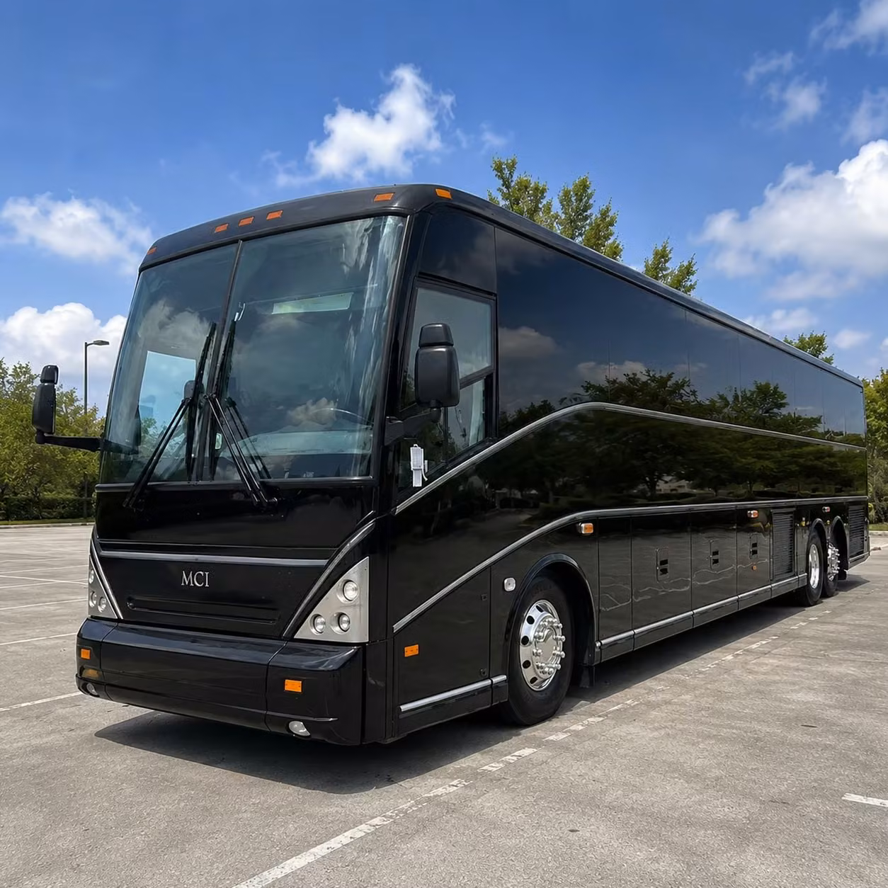 corporate charter buses for team retreats offsites and client entertainment in south florida