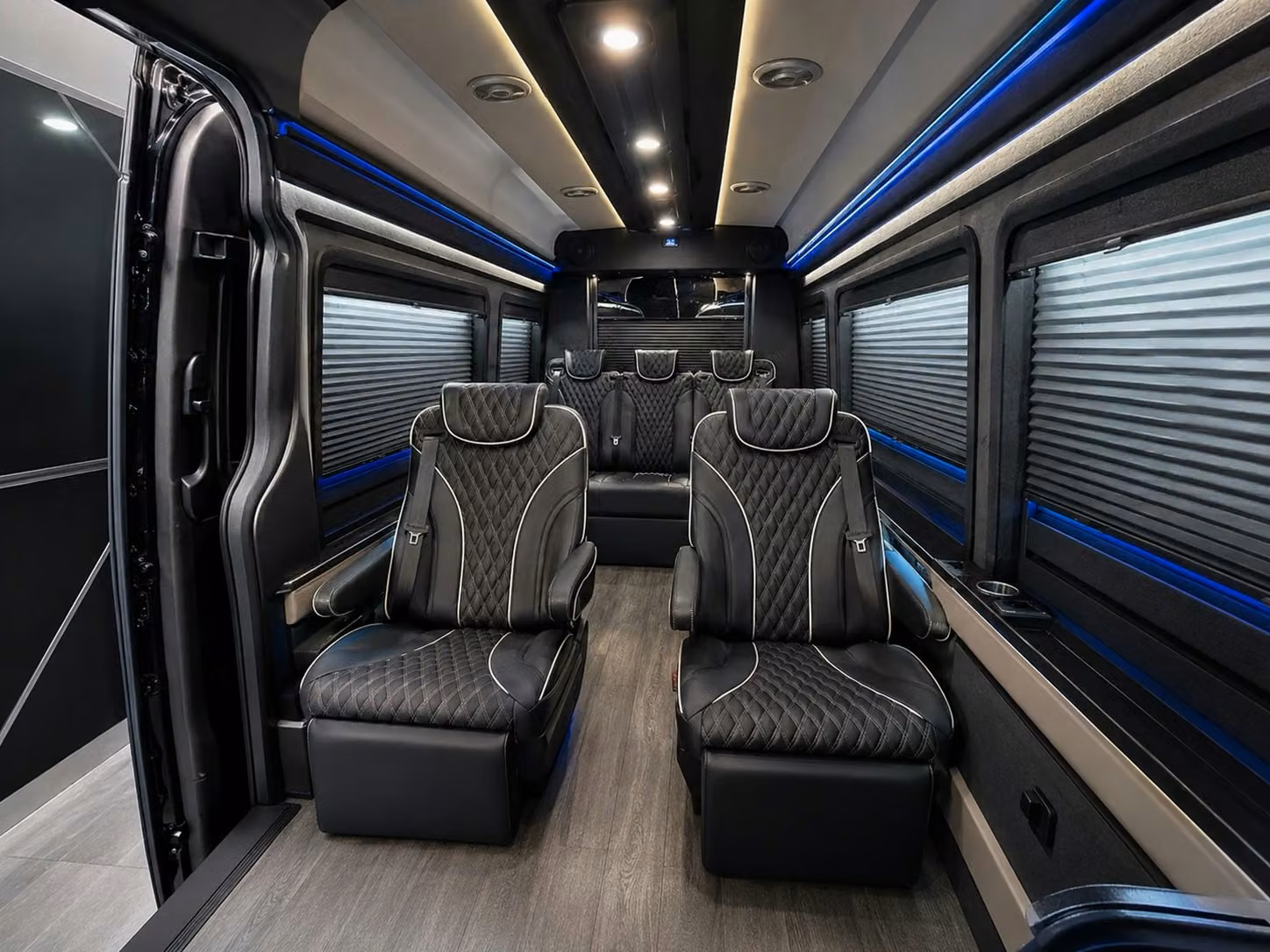 corporate groups flying in and out of deerfield beach deserve airport transfers that run on a real schedule