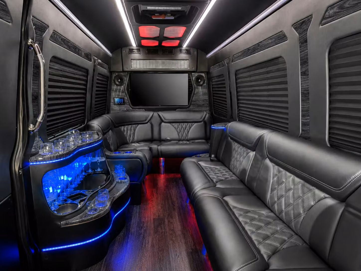 the right long distance bus for deerfield beach corporate groups and convention travel